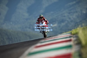 约罗展现赤子之心，战罢桑德兰连夜返里尔，为旧主开球情动法兰西