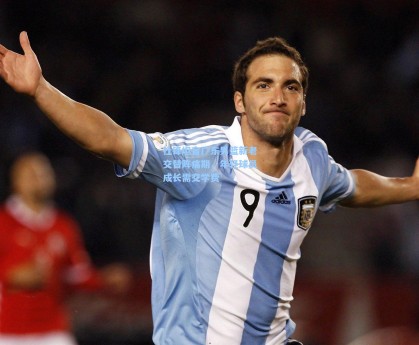 杜锋坦言广东男篮新老交替阵痛期，年轻球员成长需交学费