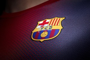 热刺启动续约计划锁定后防核心，范德芬身价飙升引欧洲豪门密切关注