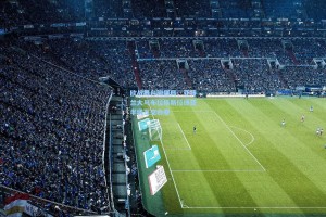 欧战舞台陷僵局，亚特兰大与布拉格斯拉维亚半场互交白卷